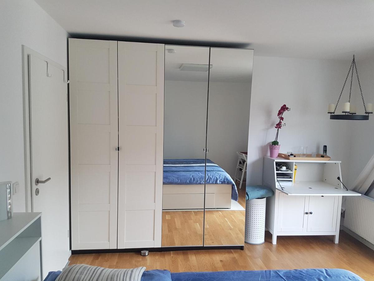 Zimmer Mit Eigenem Bad In Maerchenstadt! Heidelberg Exteriér fotografie